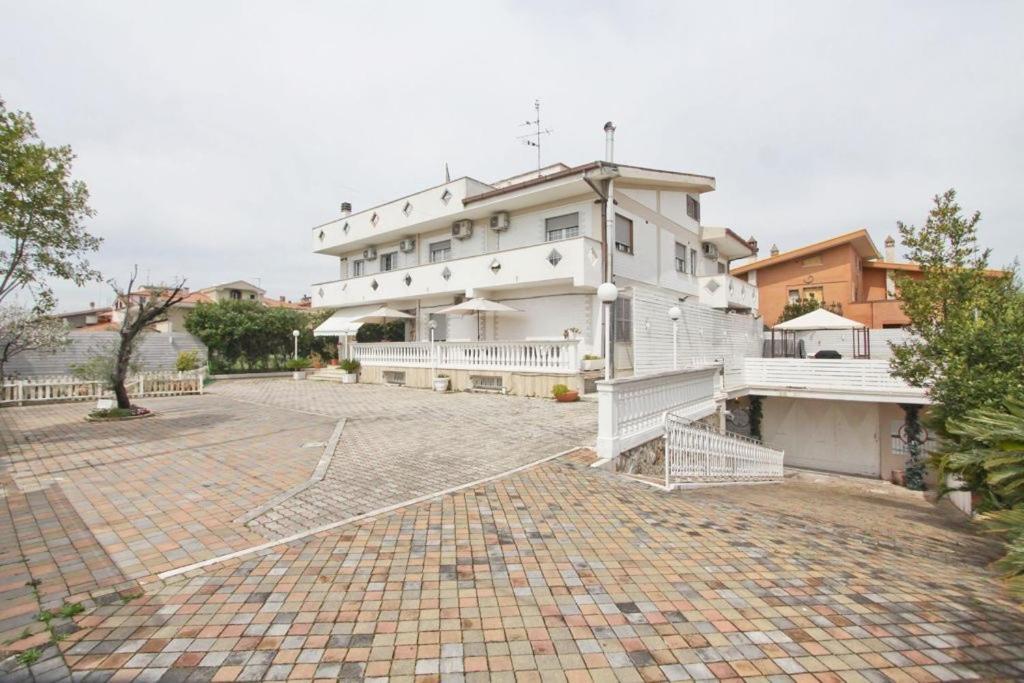 Hotel La Maison Delle Terme Tivoli Terme Exterior photo